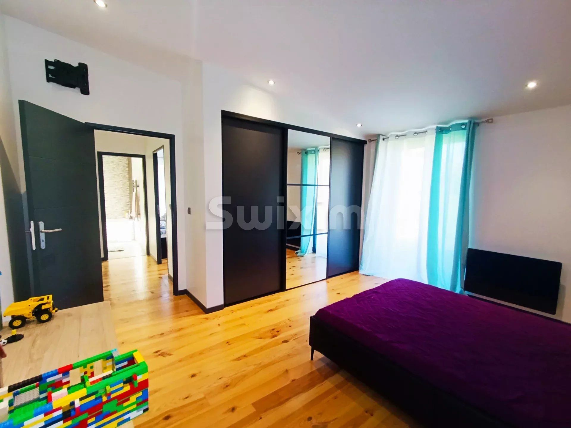 haus 11 Zimmer zum verkauf auf Lavelanet (09300)