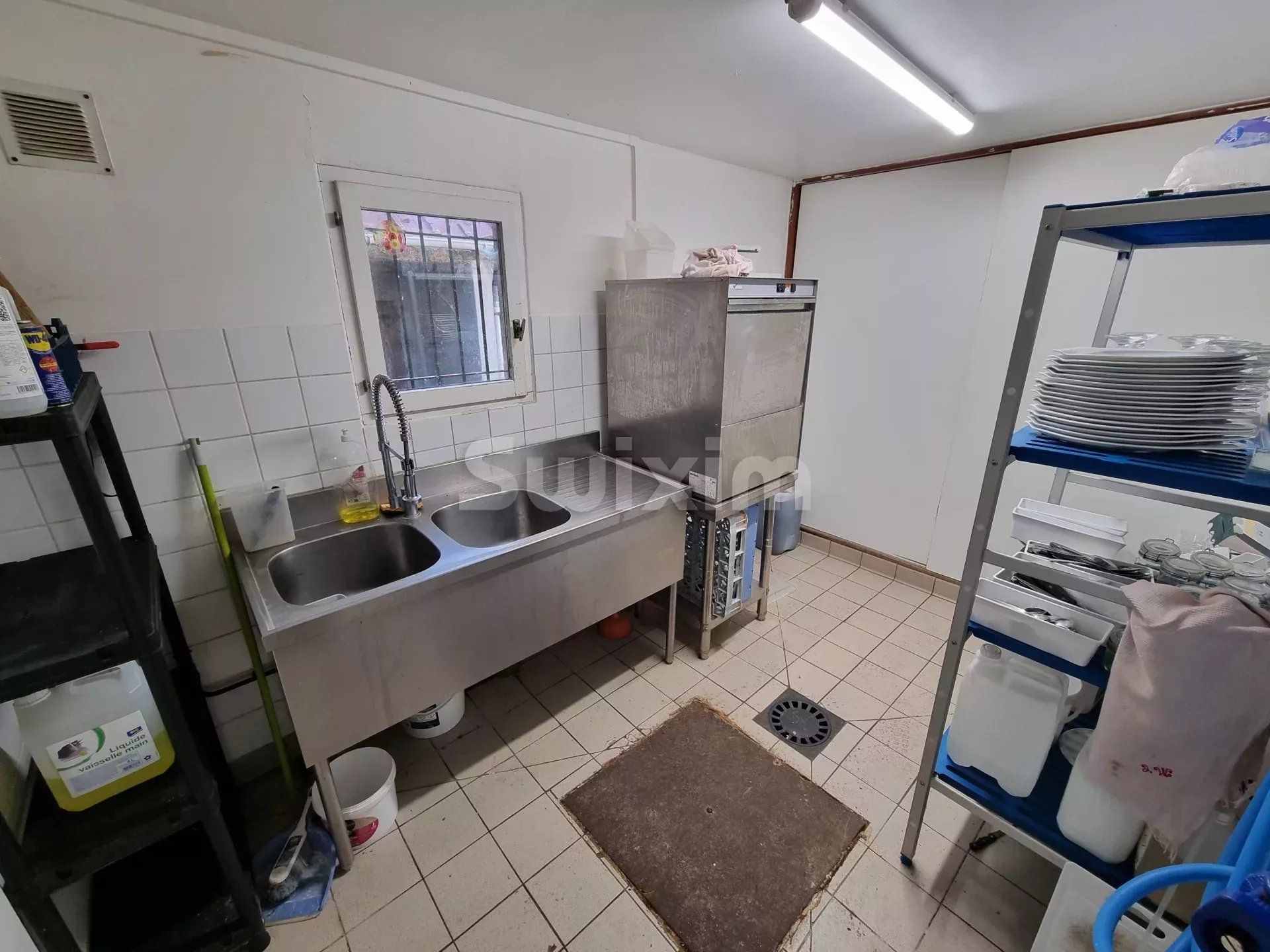 casa 6 Camere in vendita su Asnières-sous-Bois (89660)