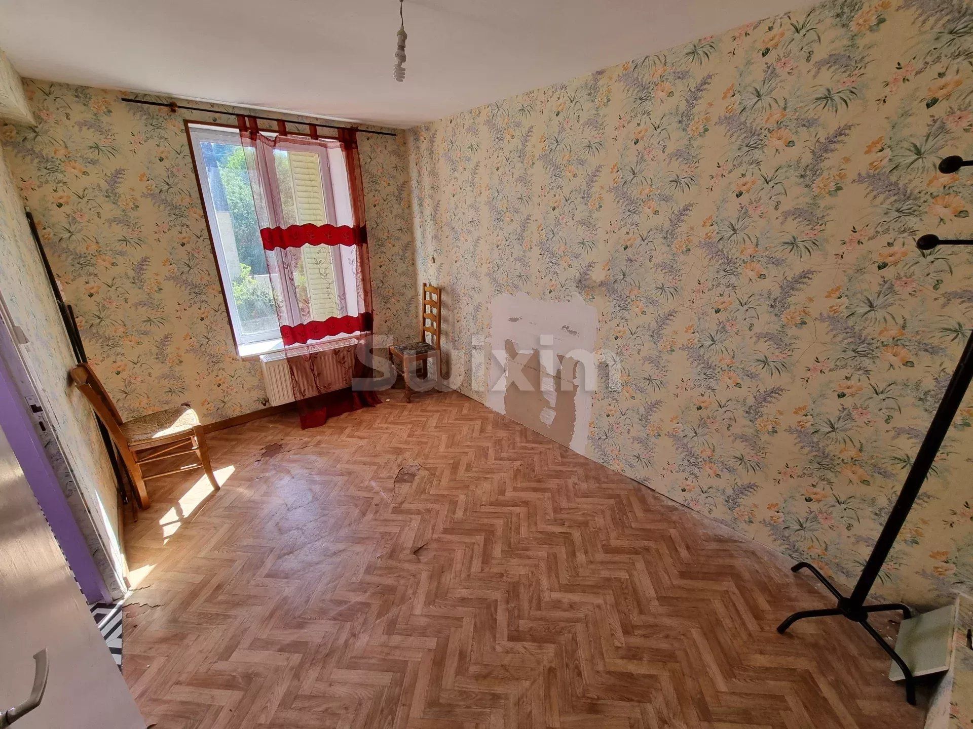 casa 6 Camere in vendita su Asnières-sous-Bois (89660)