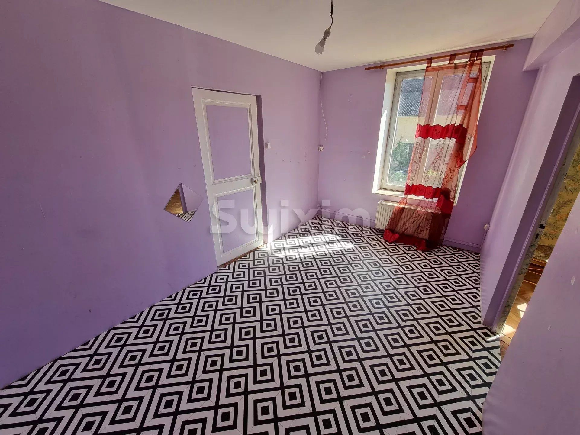 house 6 Rooms for sale on Asnières-sous-Bois (89660)