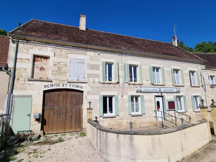 Vente Maison Asnières-sous-Bois 6 Pièces 223.96 m²