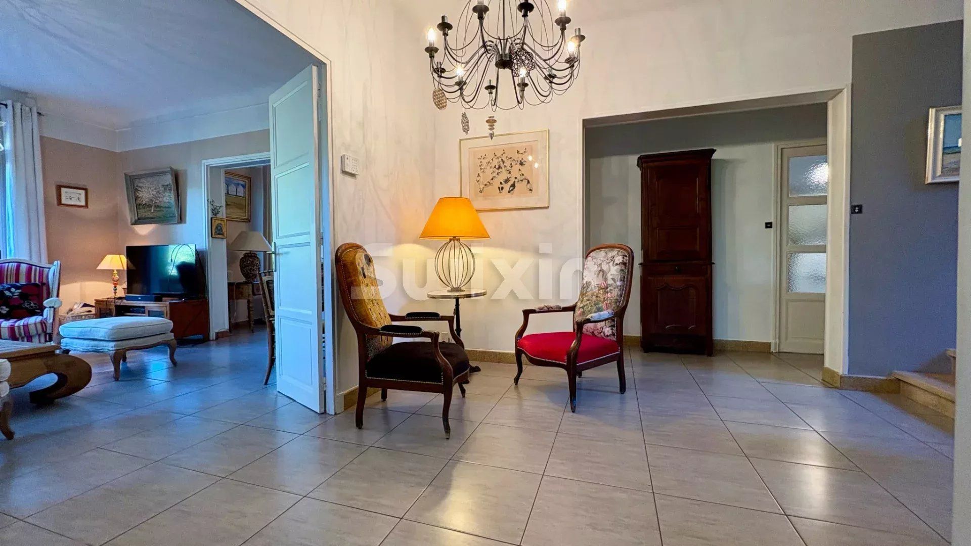 casa 7 Camere in vendita su Alès (30100)