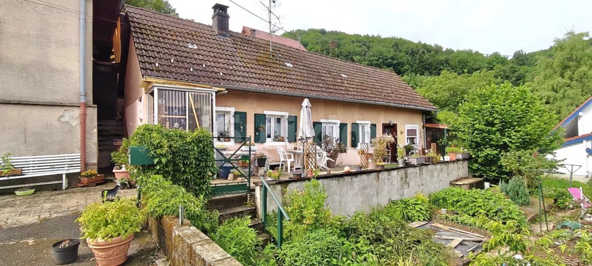 Vendita Casa Ferrette 9 Camere 175 m²