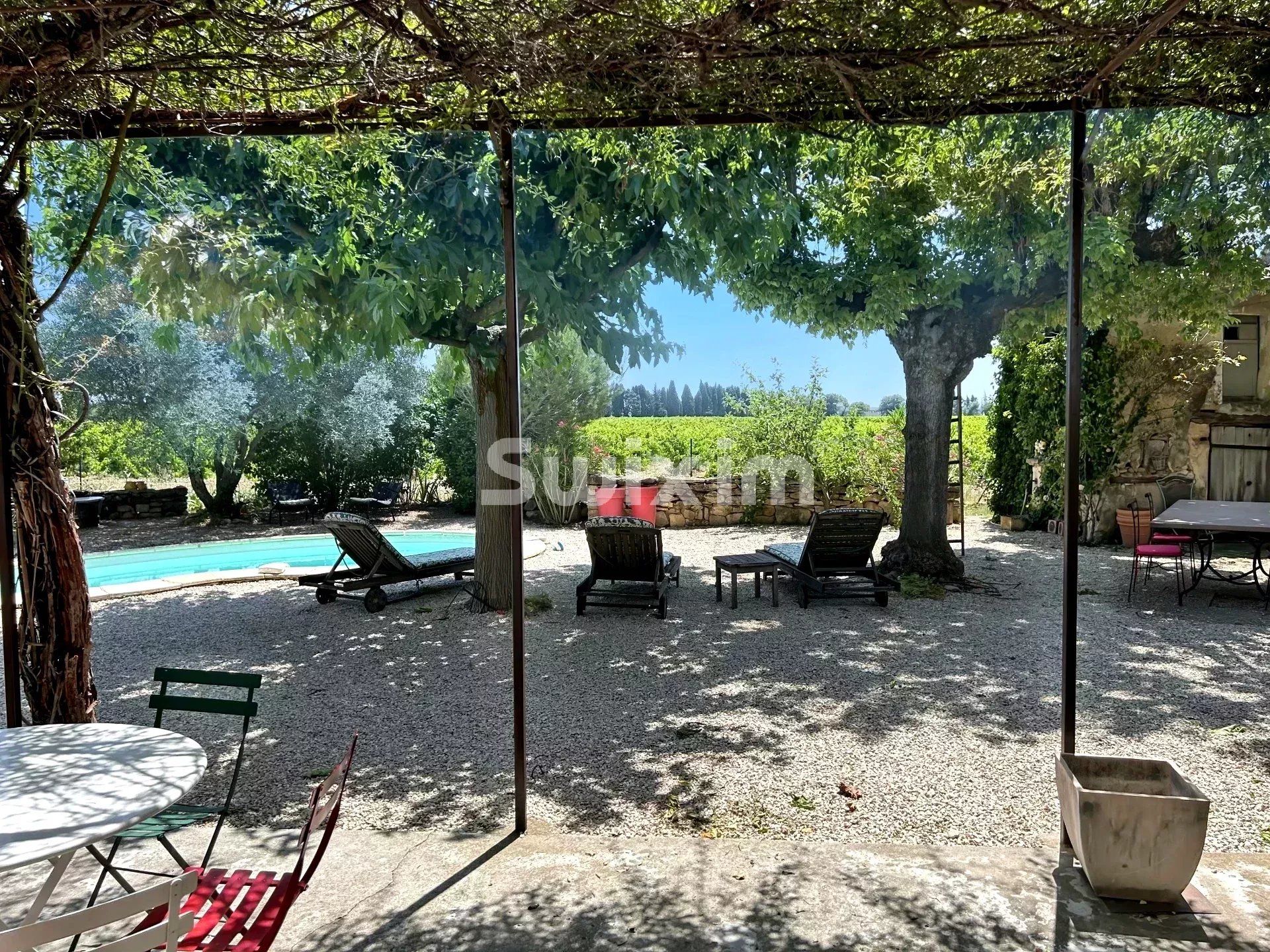 bastide 8 Pièces en vente sur Sainte-Cécile-les-Vignes (84290)