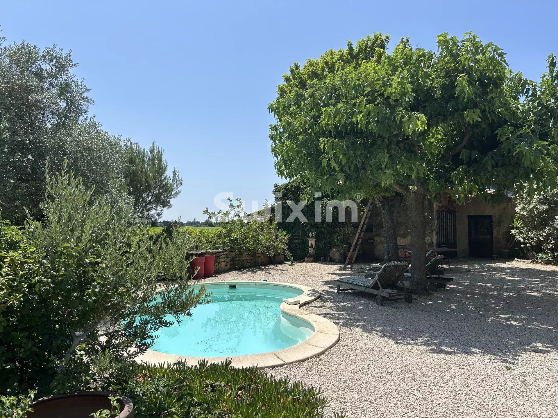 bastide 8 Pièces en vente sur Sainte-Cécile-les-Vignes (84290)