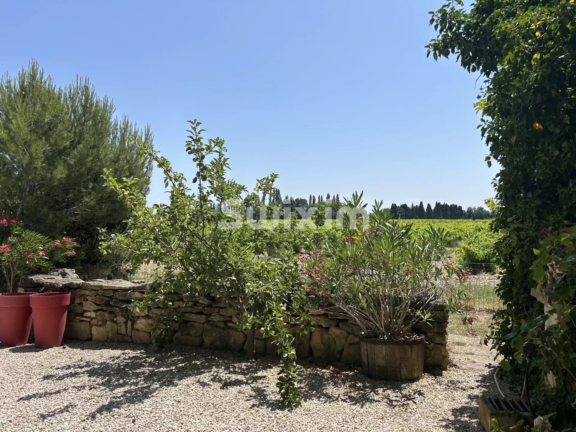 bastide 8 Pièces en vente sur Sainte-Cécile-les-Vignes (84290)