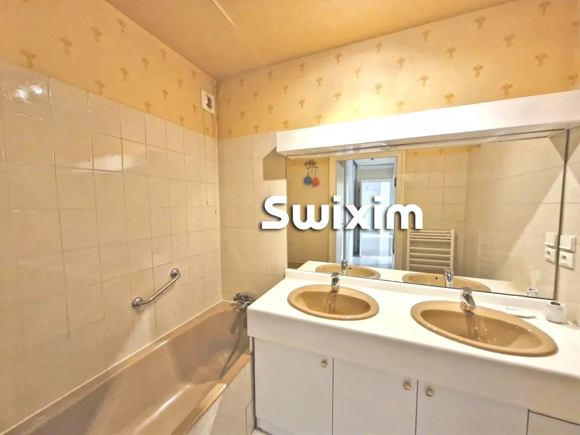 appartamento 4 Camere in vendita su Annecy (74000)