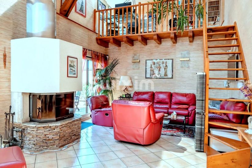 Vente Maison Douvaine 5&nbsp;Pièces 187&nbsp;m²