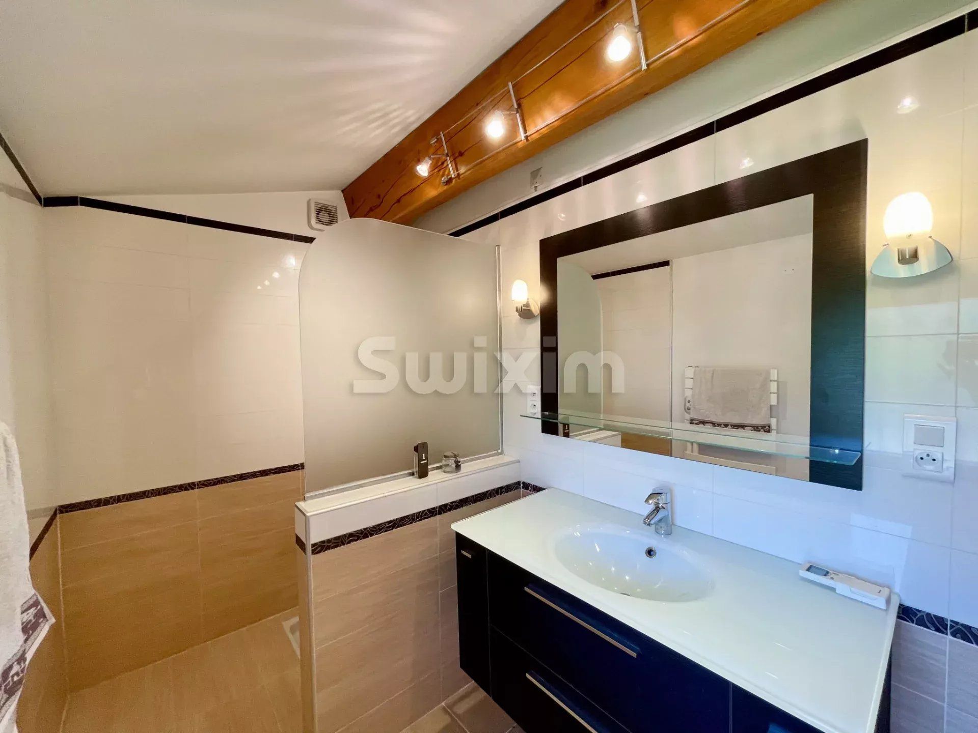 villa 7 Zimmer zum verkauf auf Alès (30100)