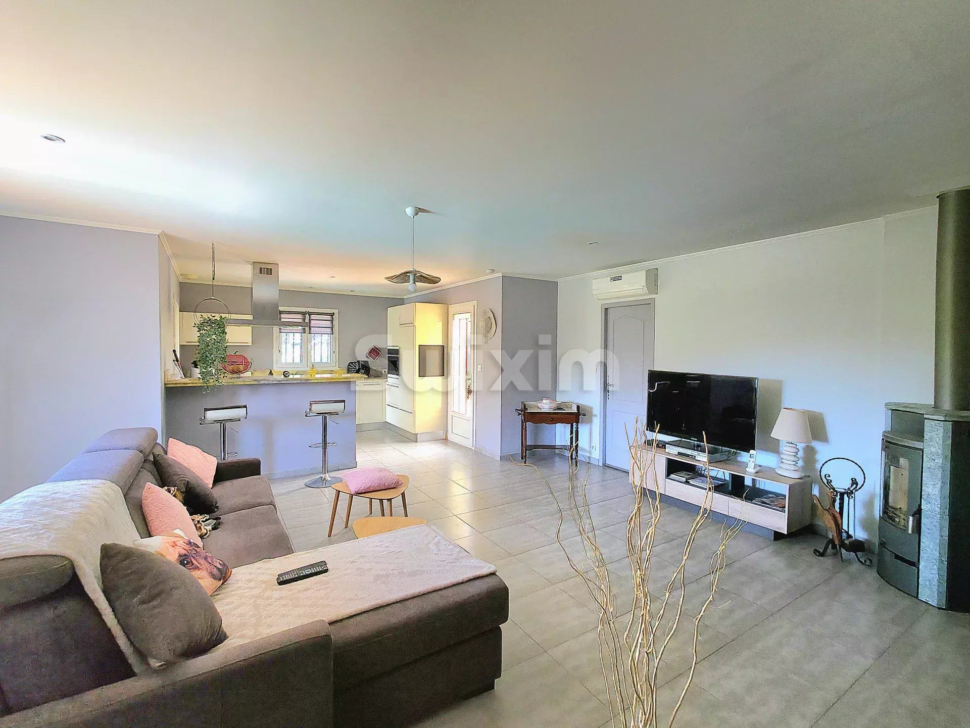 casa 5 Quartos para venda sobre Valréas (84600)