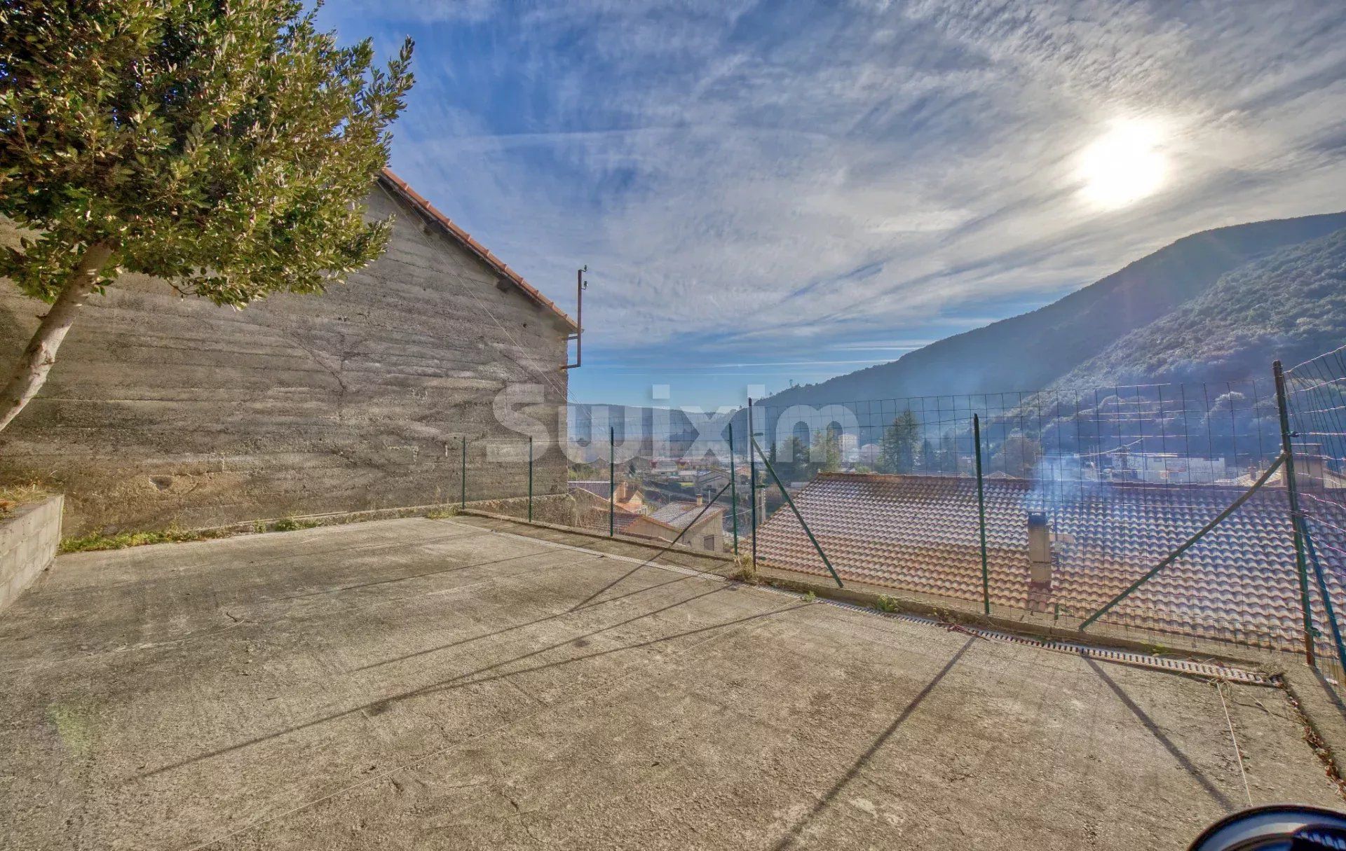 casa 6 Quartos para venda sobre Alès (30100)