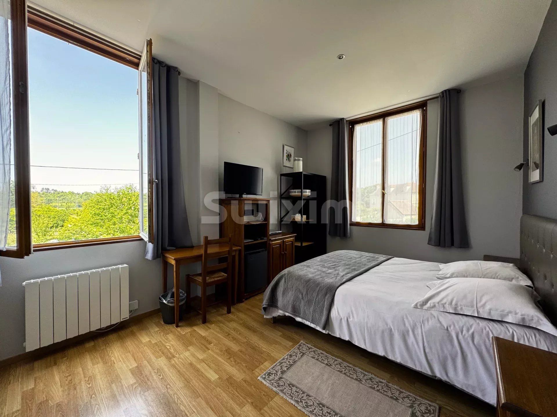 casa 16 Quartos para venda sobre Noyers (89310)