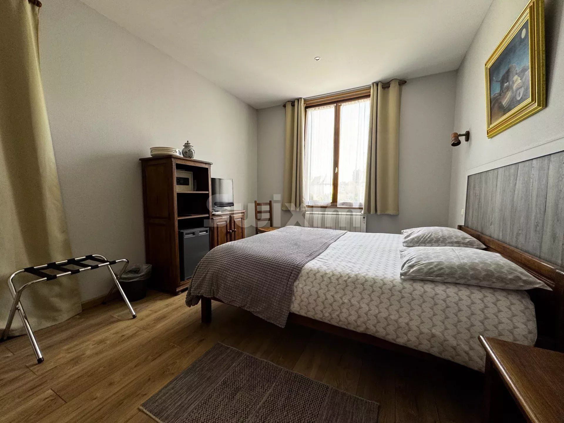 casa 16 Quartos para venda sobre Noyers (89310)