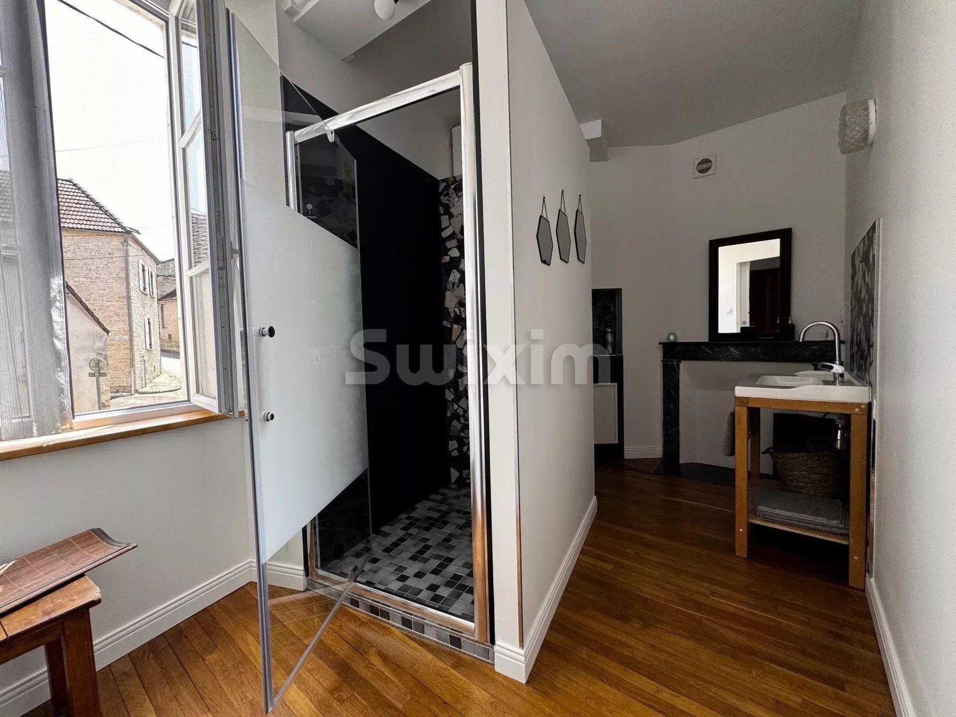 house 16 Rooms for sale on Noyers (89310)