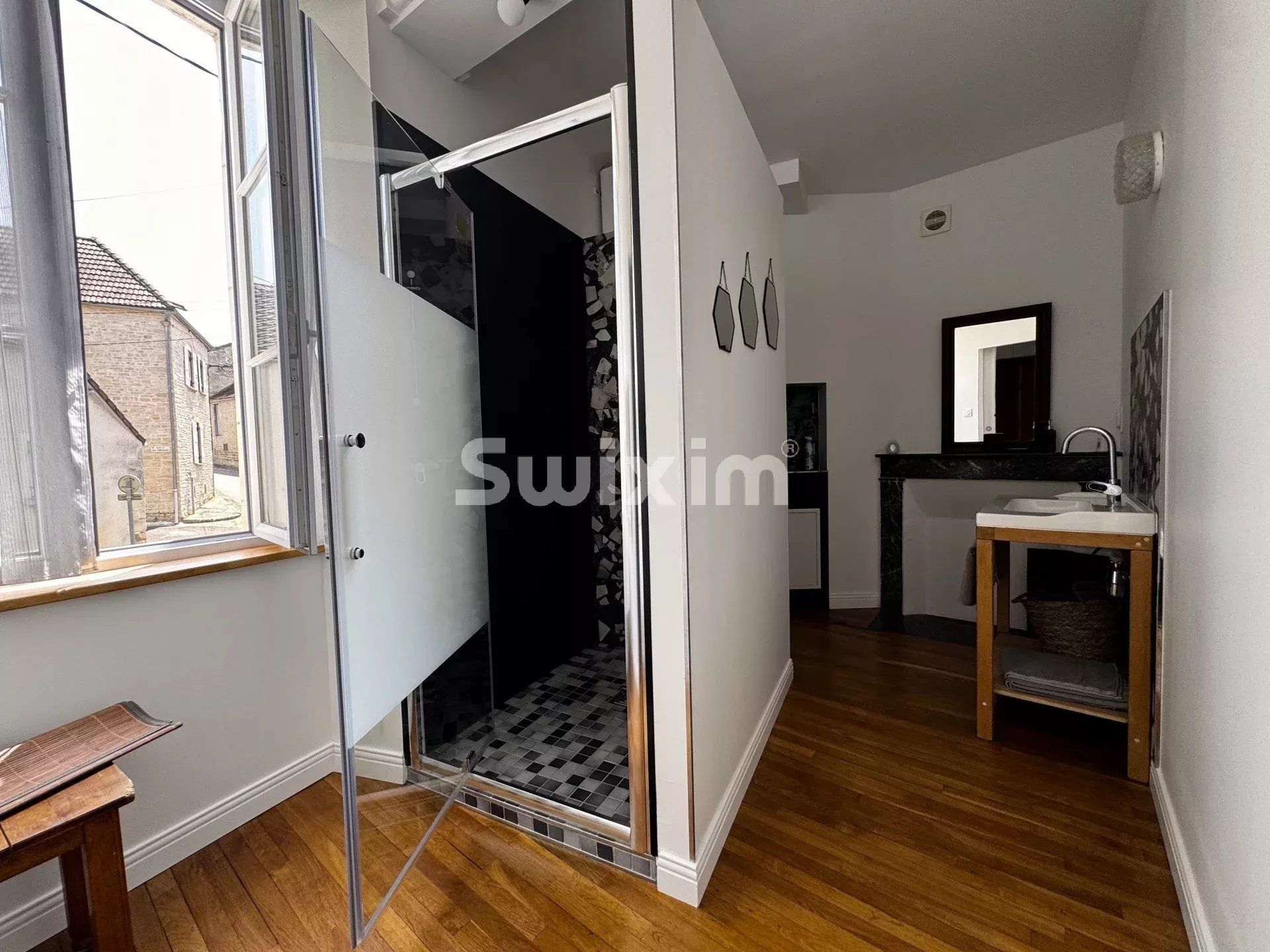 casa 16 Camere in vendita su Noyers (89310)