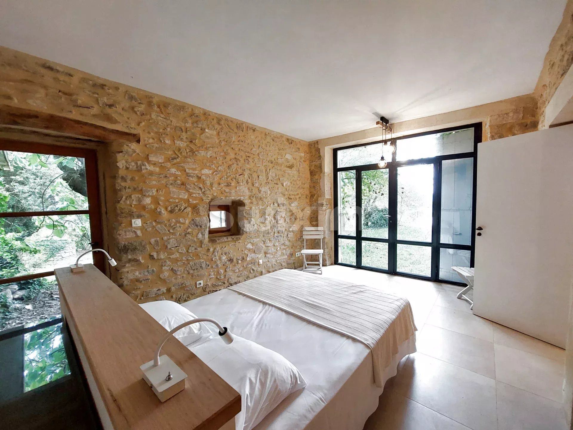 mas 11 Camere in vendita su Tresques (30330)