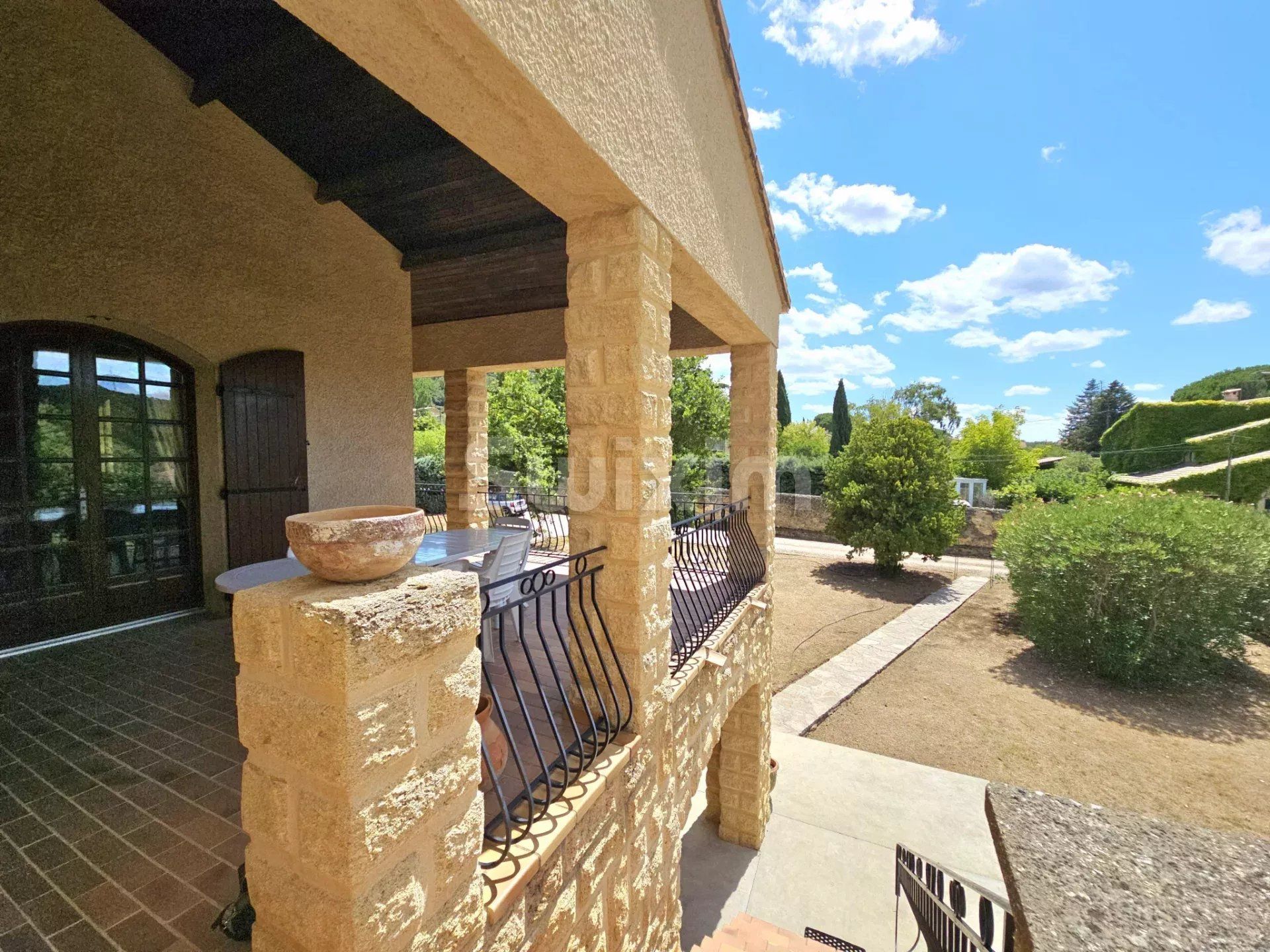 villa 11 Zimmer zum verkauf auf Bagnols-sur-Cèze (30200)