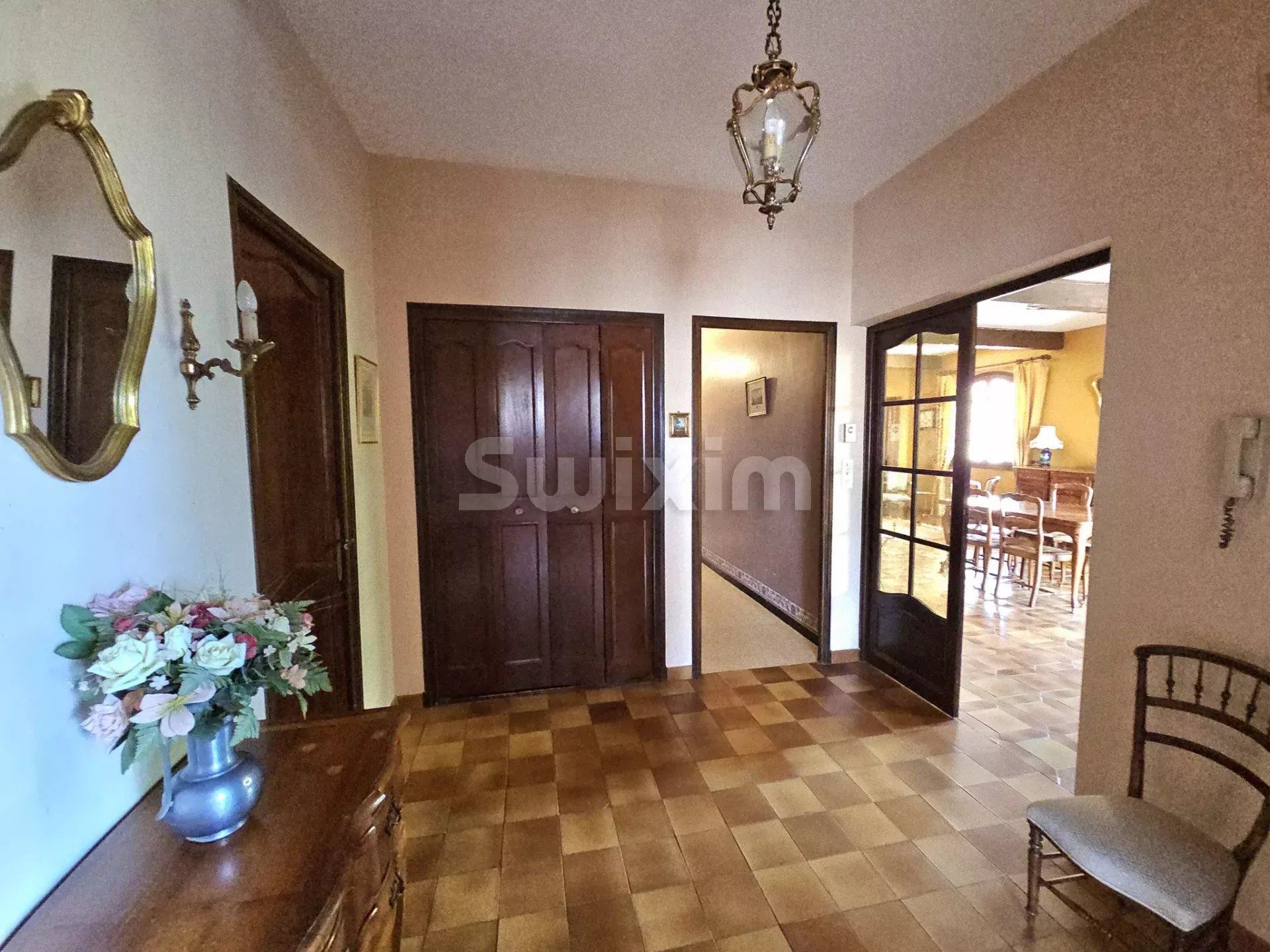 villa 11 Zimmer zum verkauf auf Bagnols-sur-Cèze (30200)