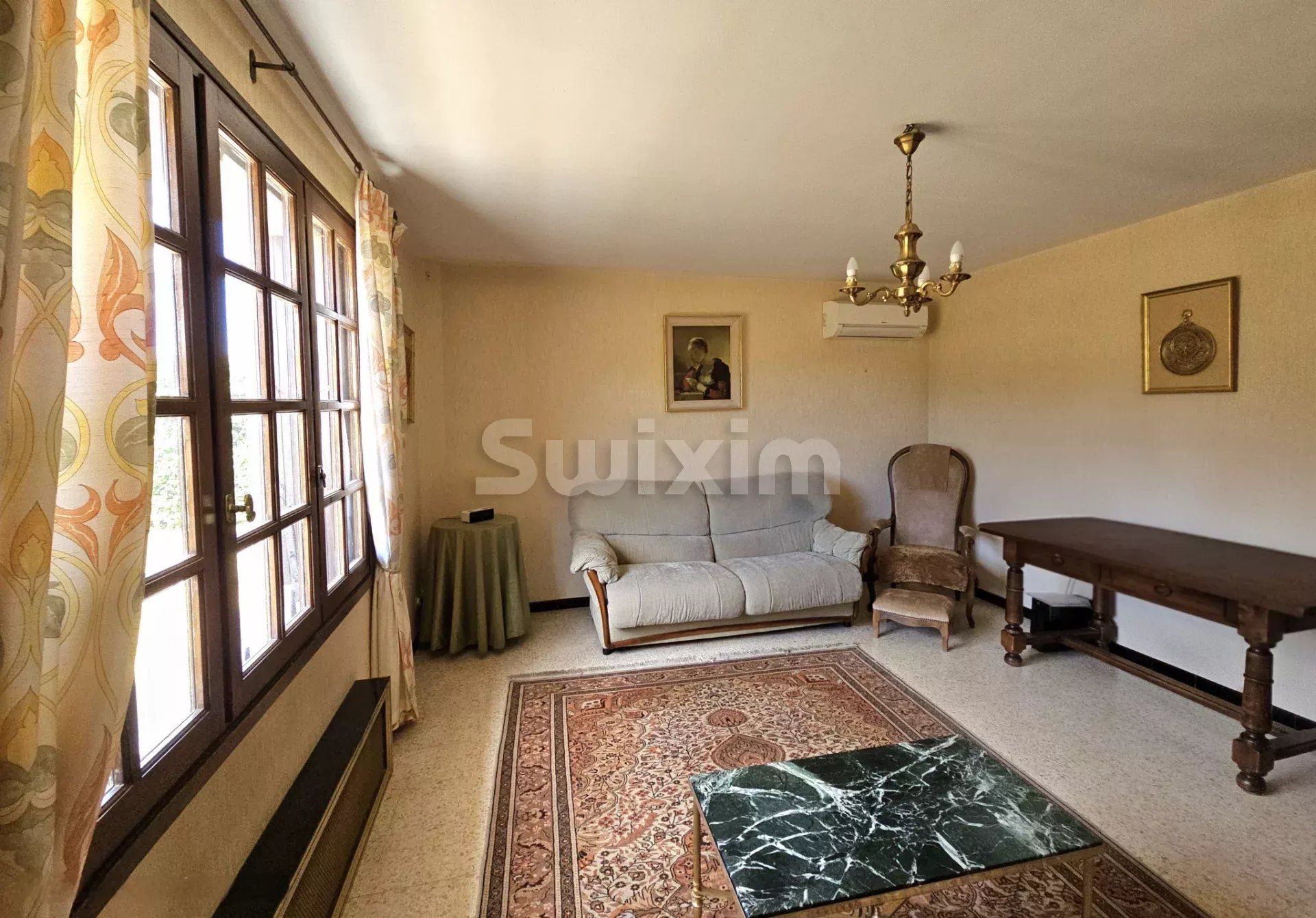 villa 11 Zimmer zum verkauf auf Bagnols-sur-Cèze (30200)