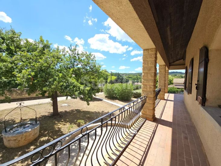 Venda Casa Bagnols-sur-Cèze 11&nbsp;Quartos 267&nbsp;m²