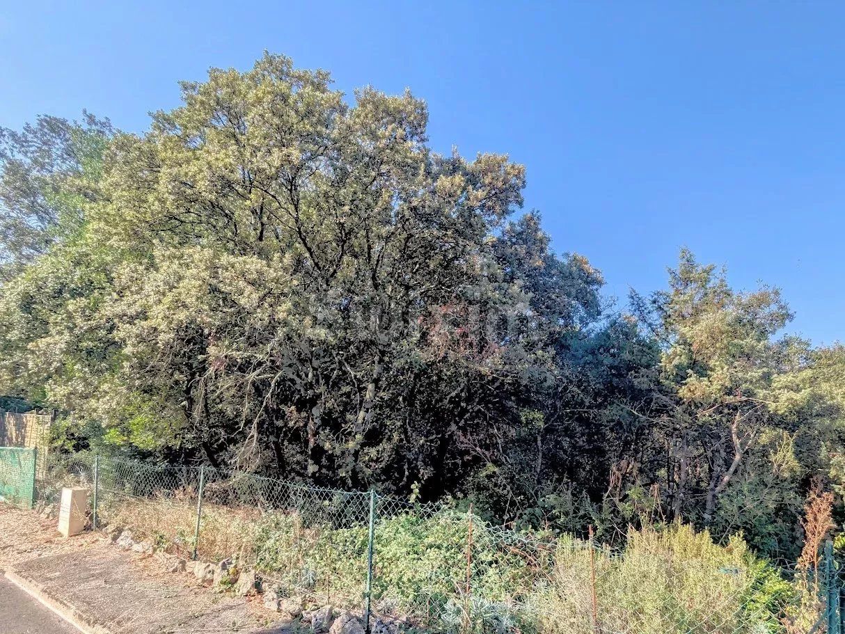 terreno en venta en Méjannes-le-Clap (30430)