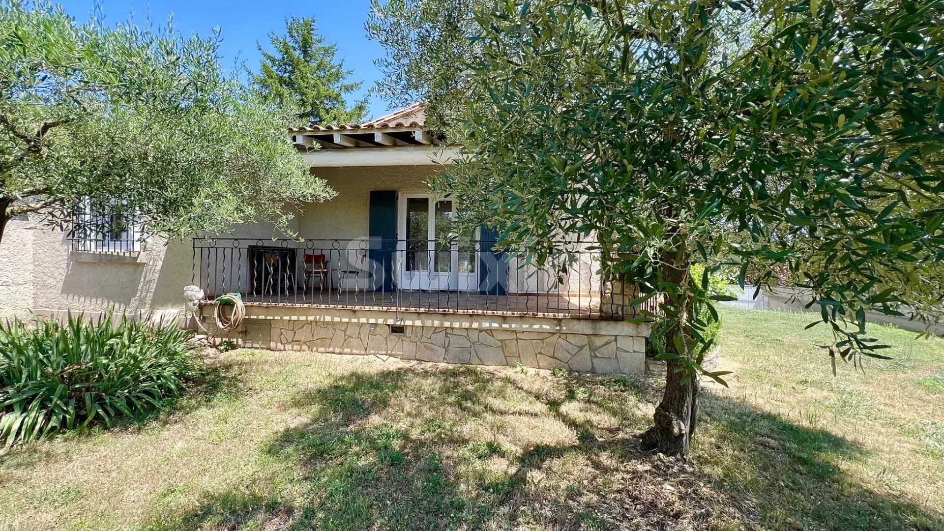 villa 3 Zimmer zum verkauf auf Remoulins (30210)