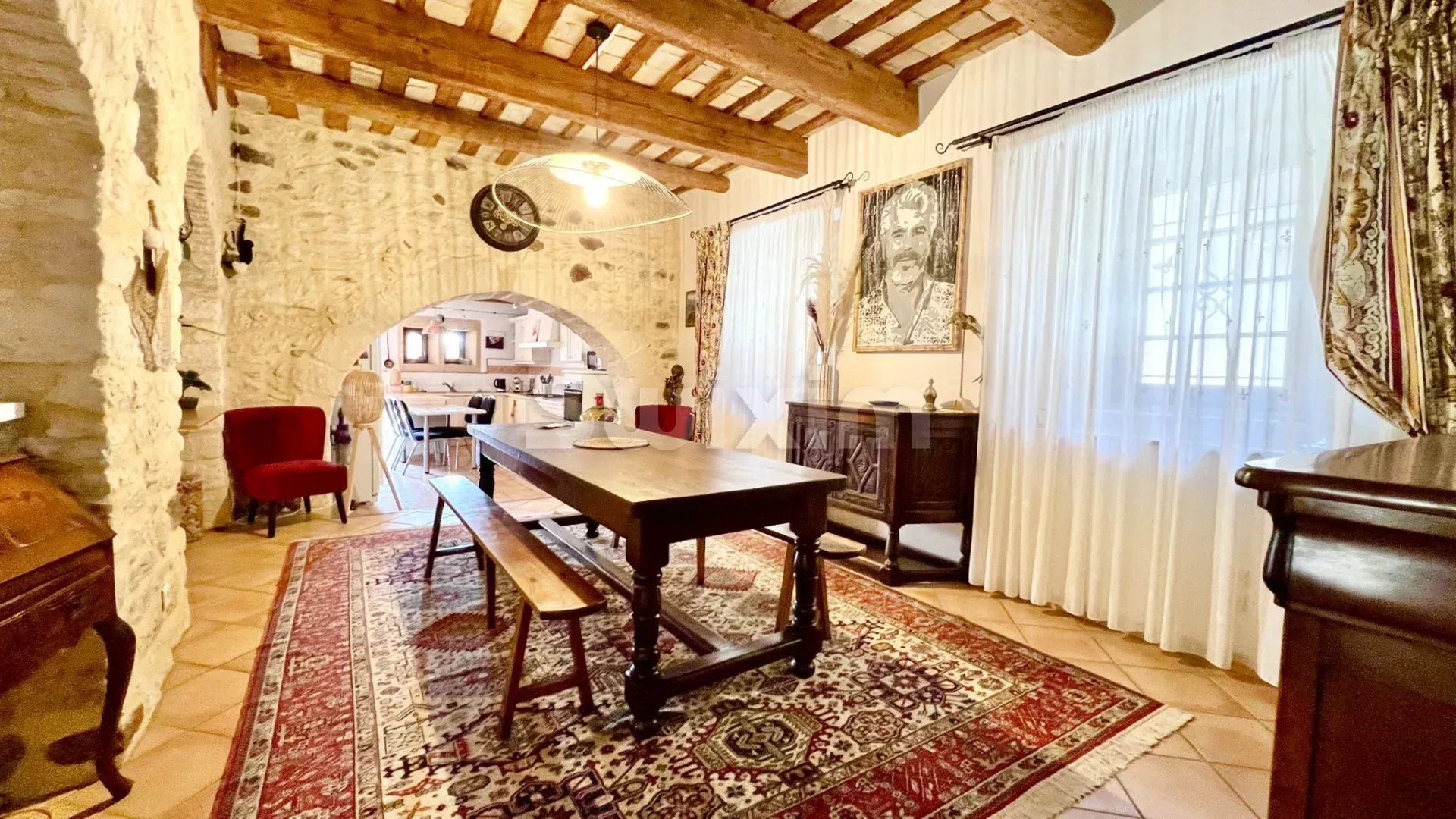 mas 10 Pièces en vente sur Remoulins (30210)