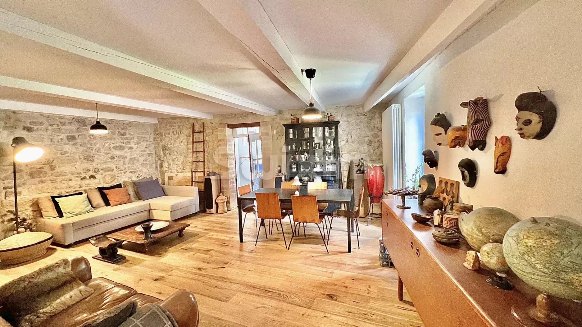 casa 6 Camere in vendita su Arpaillargues-et-Aureillac (30700)