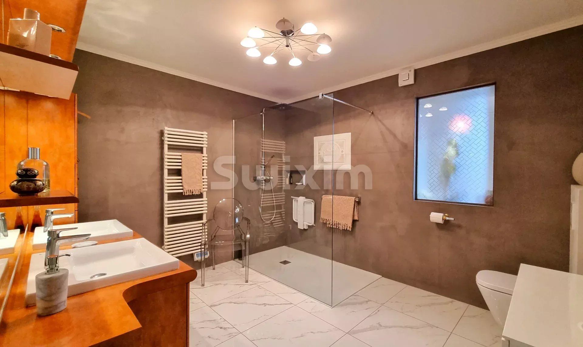 maison 9 Pièces en vente sur Cranves-Sales (74380)