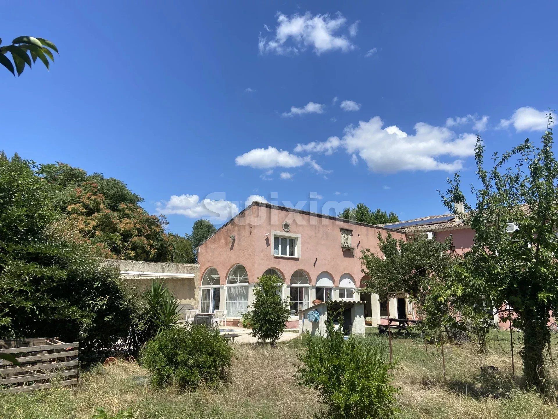 proprietà 9 Camere in vendita su Bollène (84500)