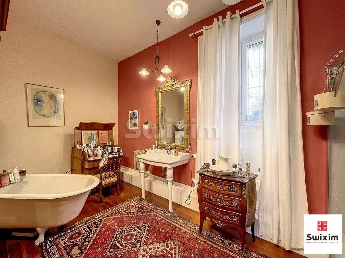 maison 12 Pièces en vente sur Aubenas (07200)