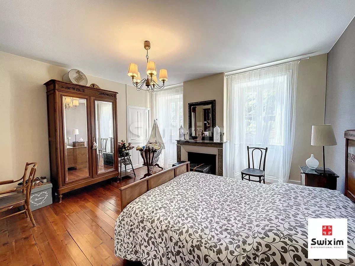 maison 12 Pièces en vente sur Aubenas (07200)