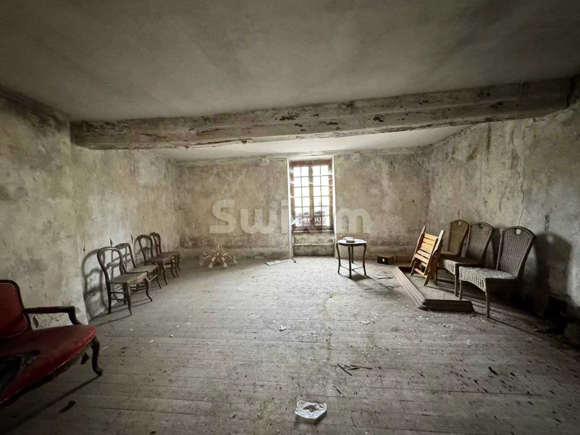 edificio 10 Salas en venta en Arnay-le-Duc (21230)