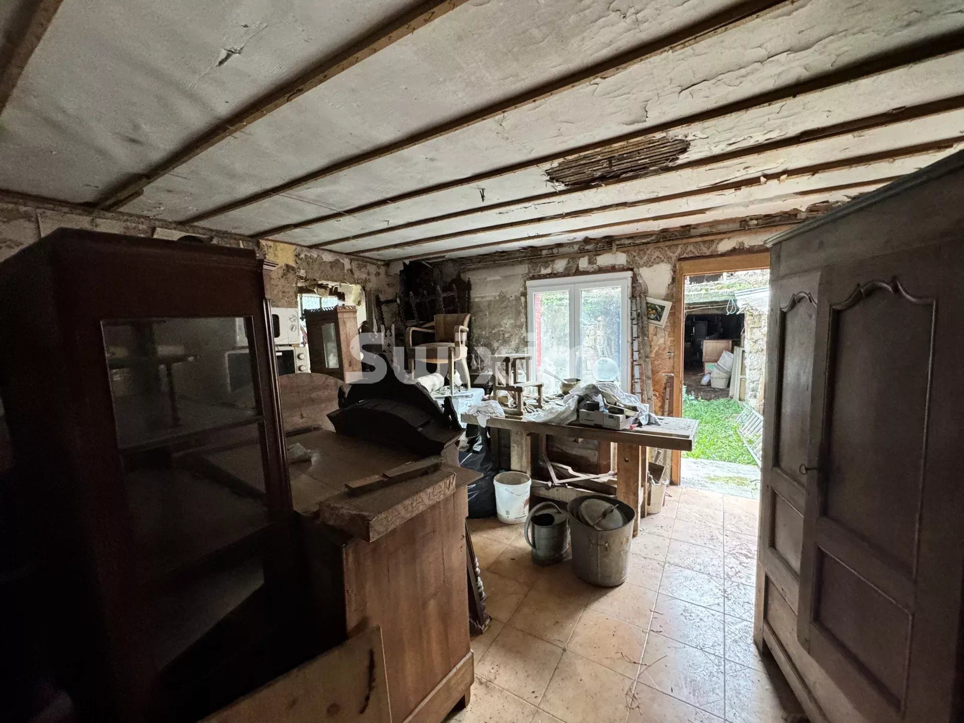 immobile 10 Camere in vendita su Arnay-le-Duc (21230)