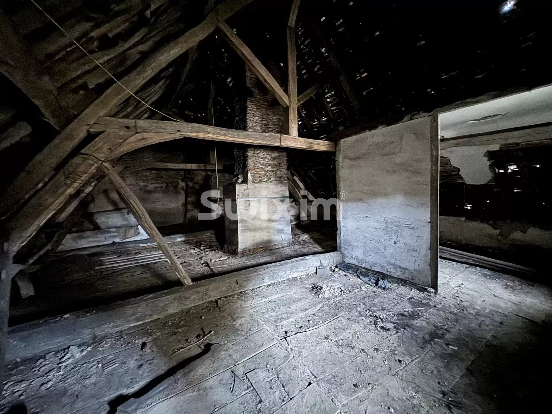 immobile 10 Camere in vendita su Arnay-le-Duc (21230)