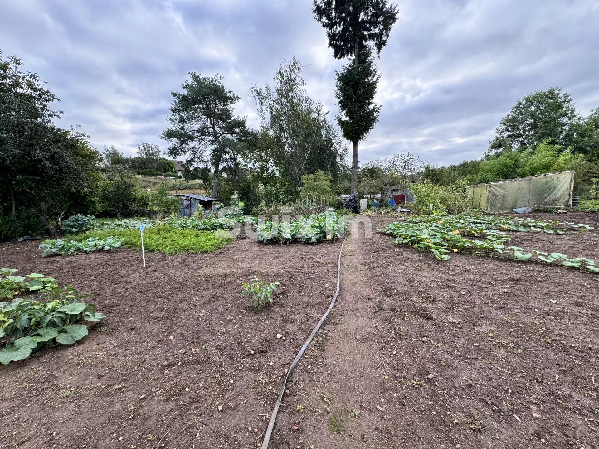 immobile 10 Camere in vendita su Arnay-le-Duc (21230)