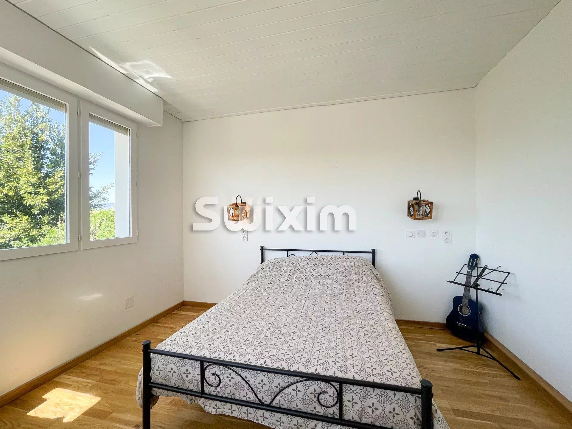 house 8 Rooms for sale on Chens-sur-Léman (74140)