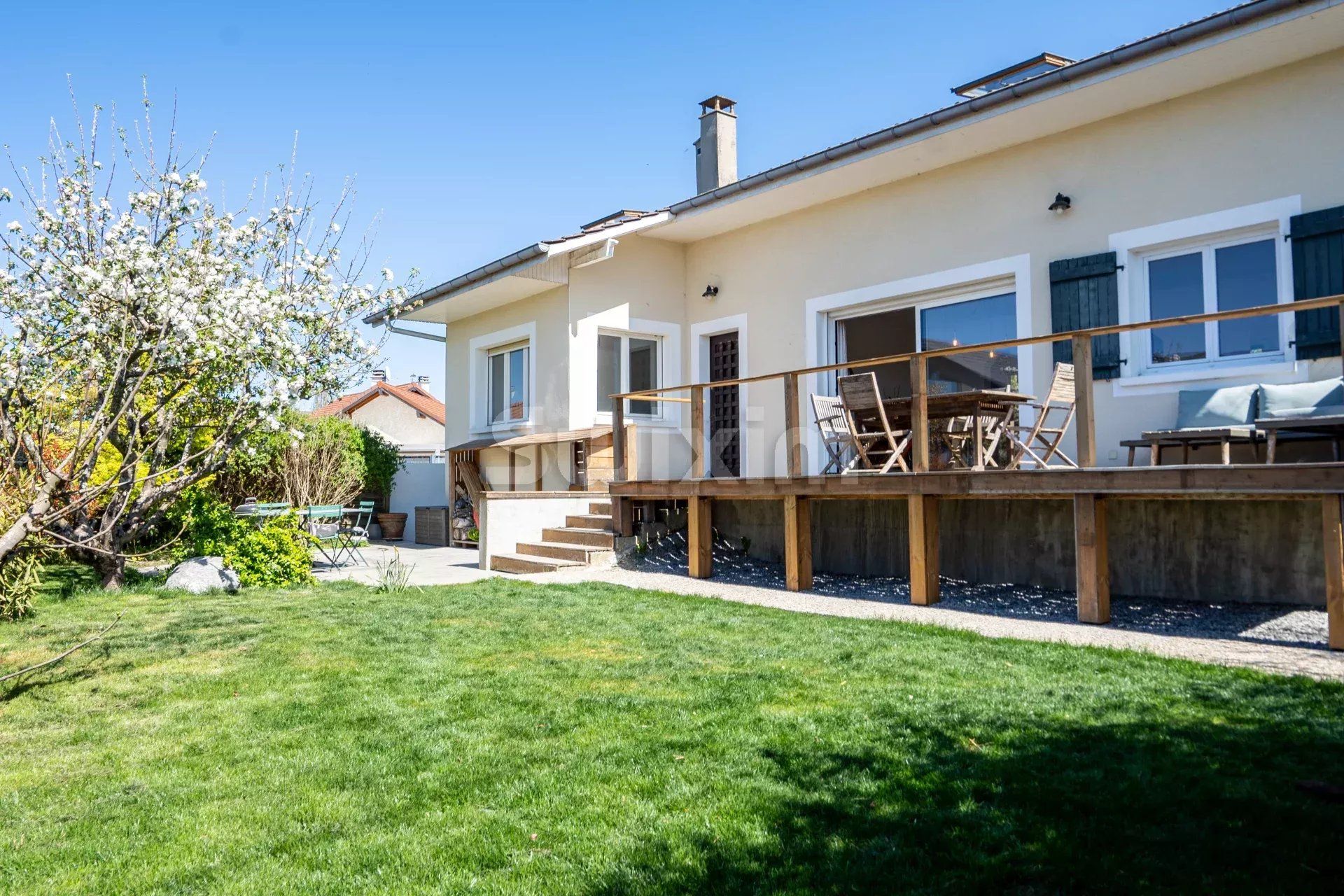 haus 8 Zimmer zum verkauf auf Chens-sur-Léman (74140)