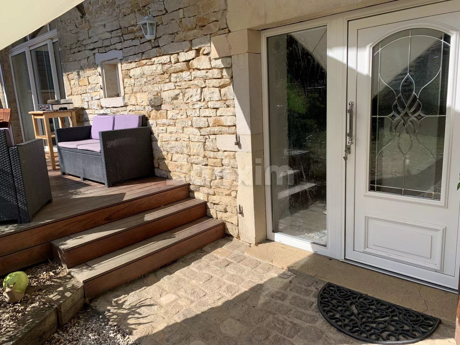 casa 6 Quartos para venda sobre Jully-lès-Buxy (71390)