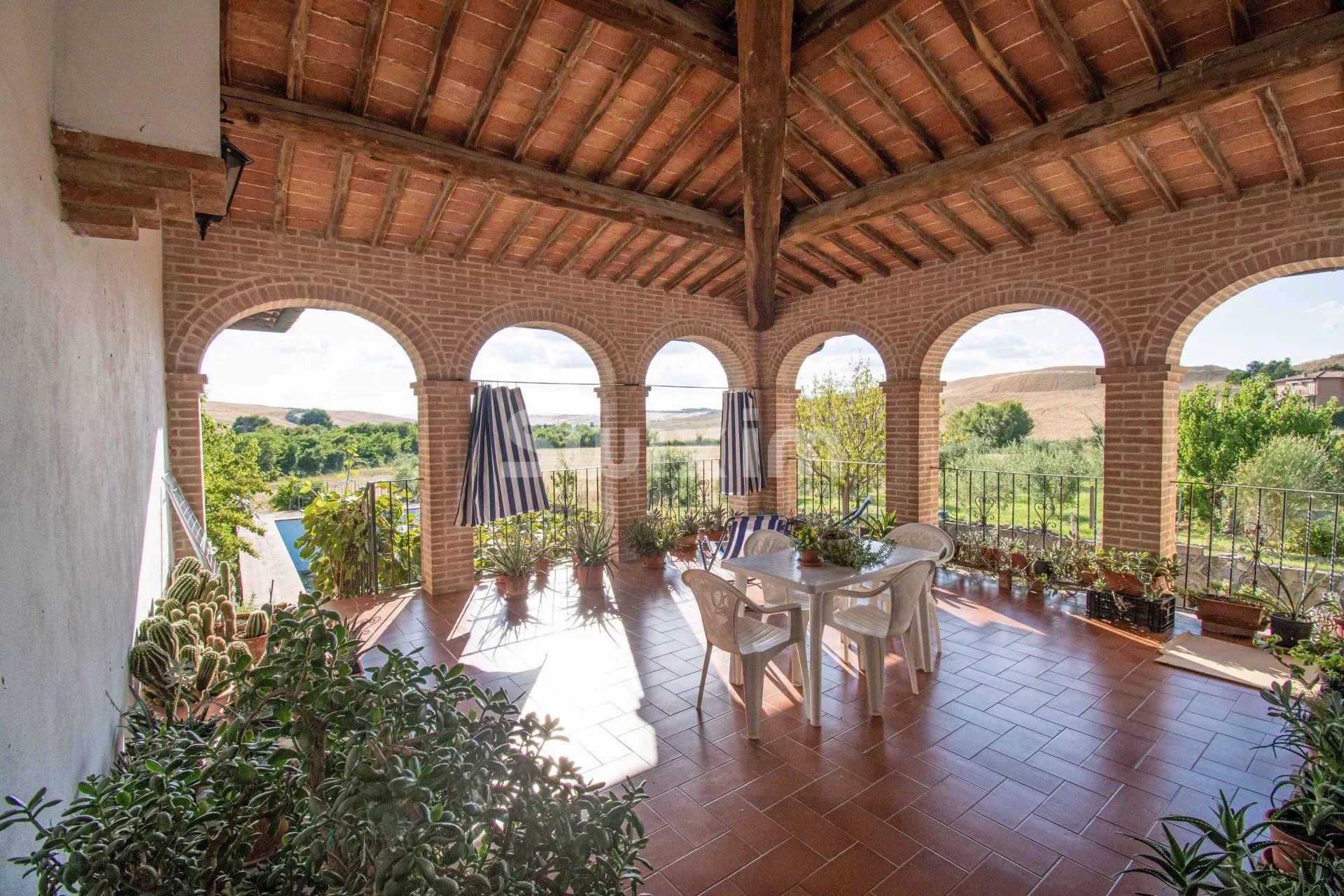 villa 7 Pièces en vente sur Castelnuovo Berardenga (53019)