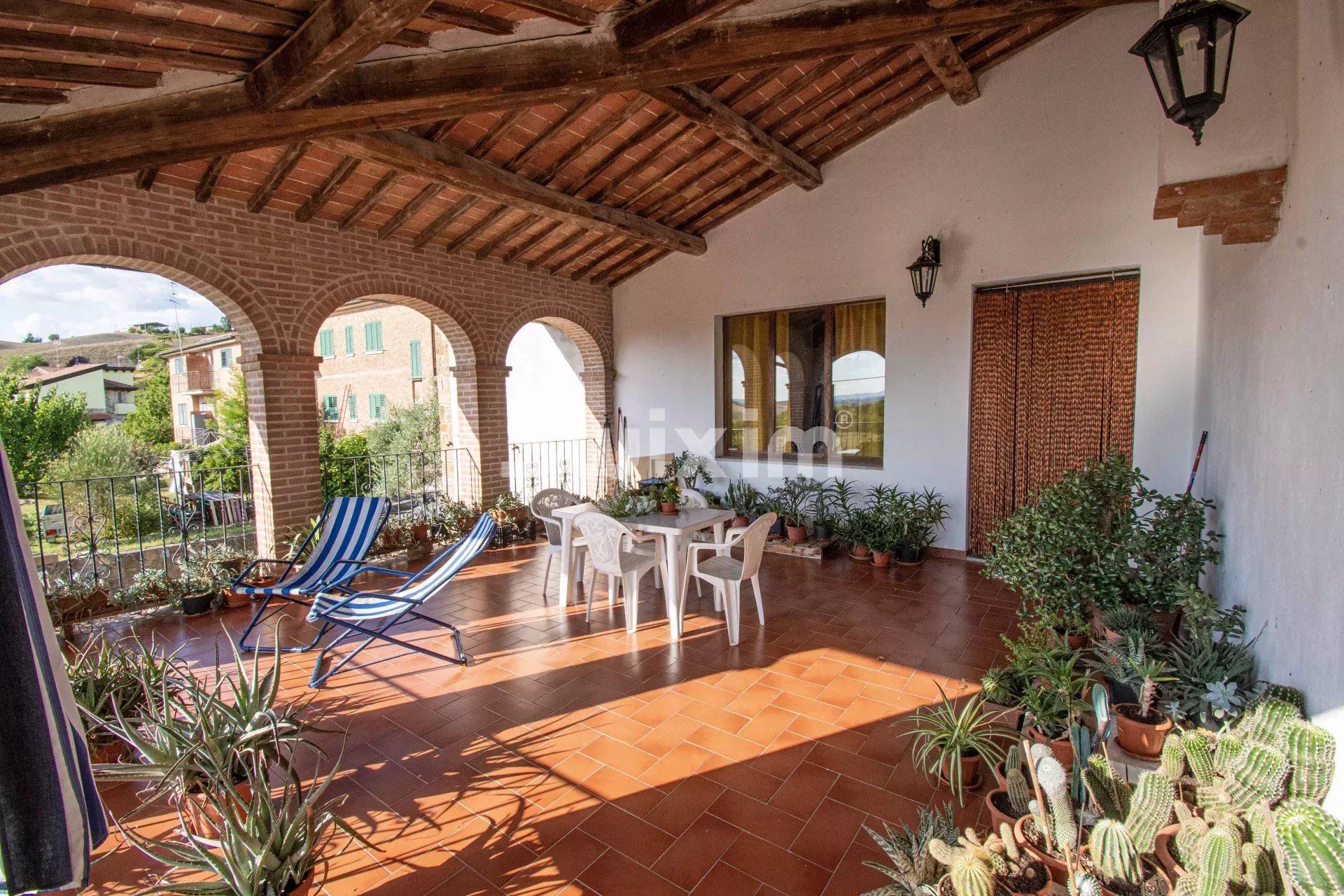 villa 7 Zimmer zum verkauf auf Castelnuovo Berardenga (53019)