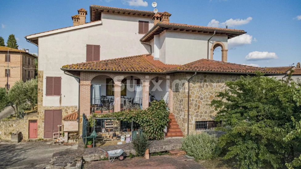 Vente Villa Castelnuovo Berardenga 7 Pièces 350 m²