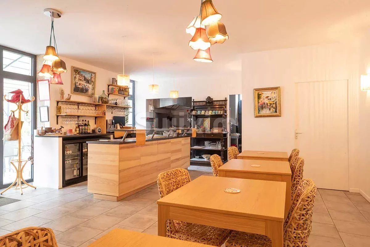 immobile 16 Camere in vendita su Beaune (21200)