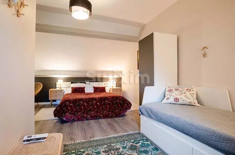 immobile 16 Camere in vendita su Beaune (21200)