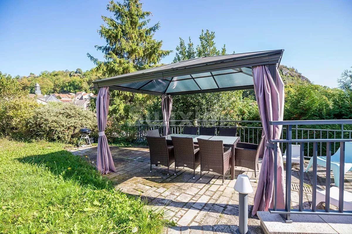 immobile 16 Camere in vendita su Beaune (21200)