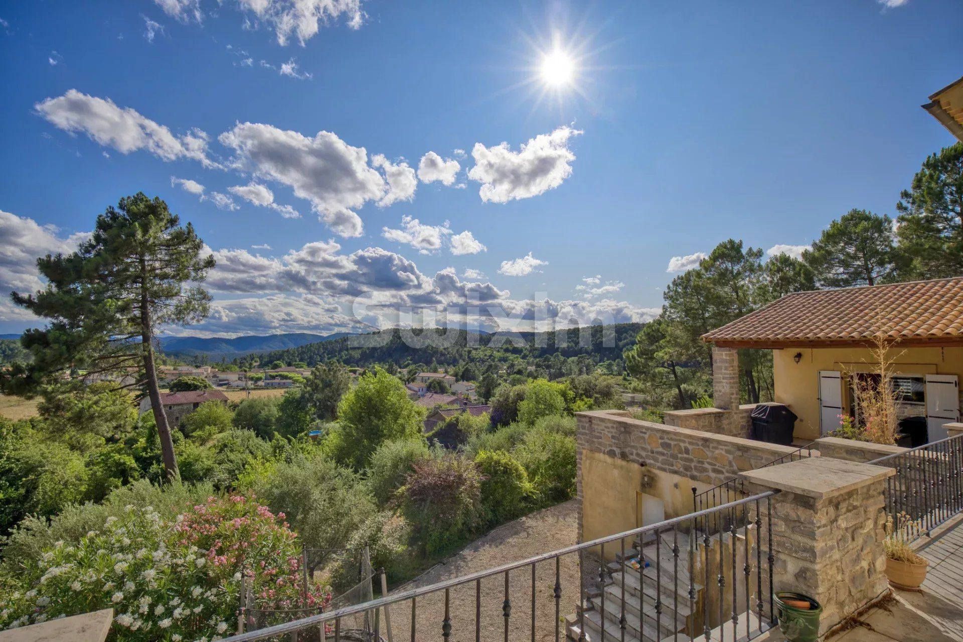 villa 7 Salas en venta en Alès (30100)