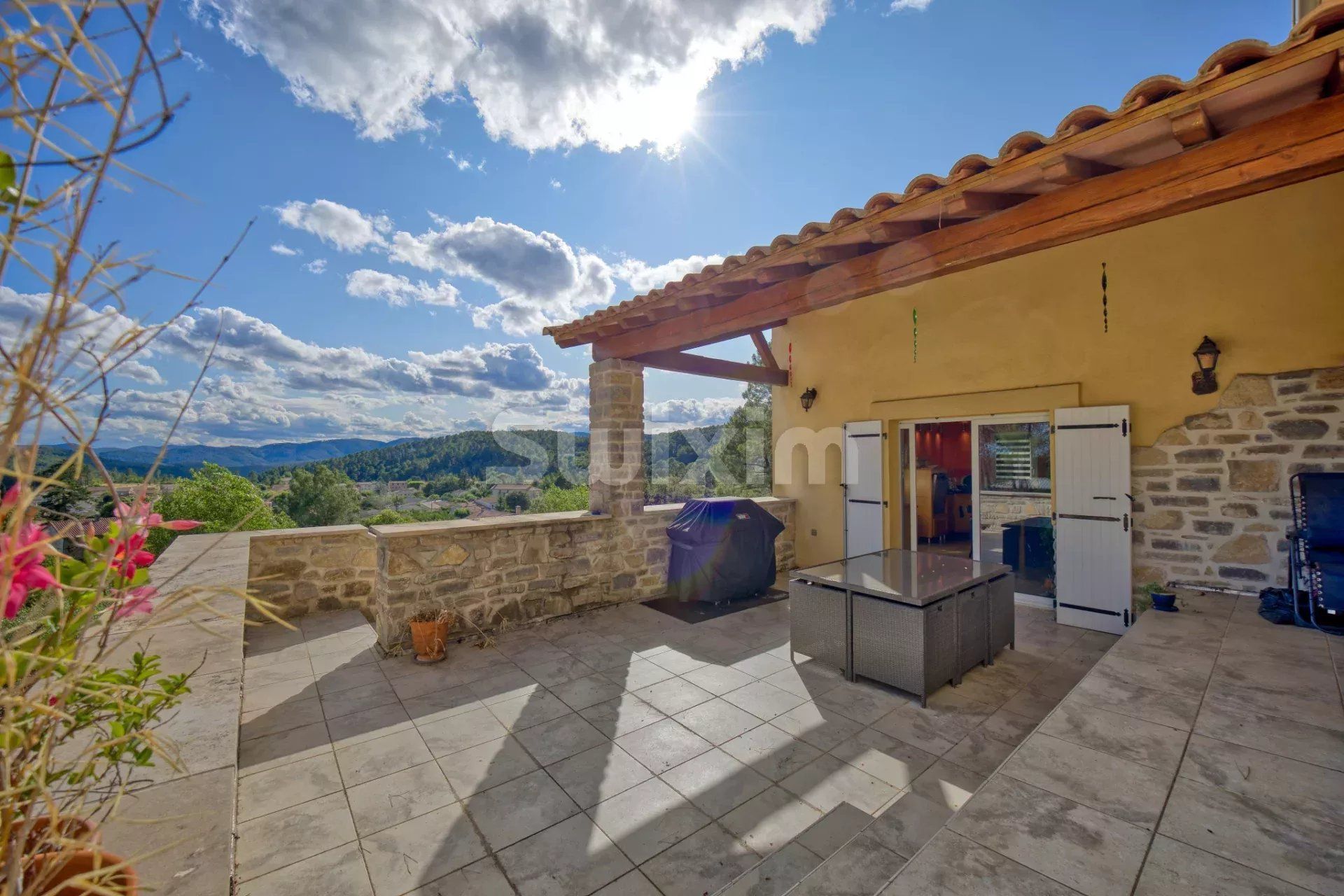 villa 7 Salas en venta en Alès (30100)