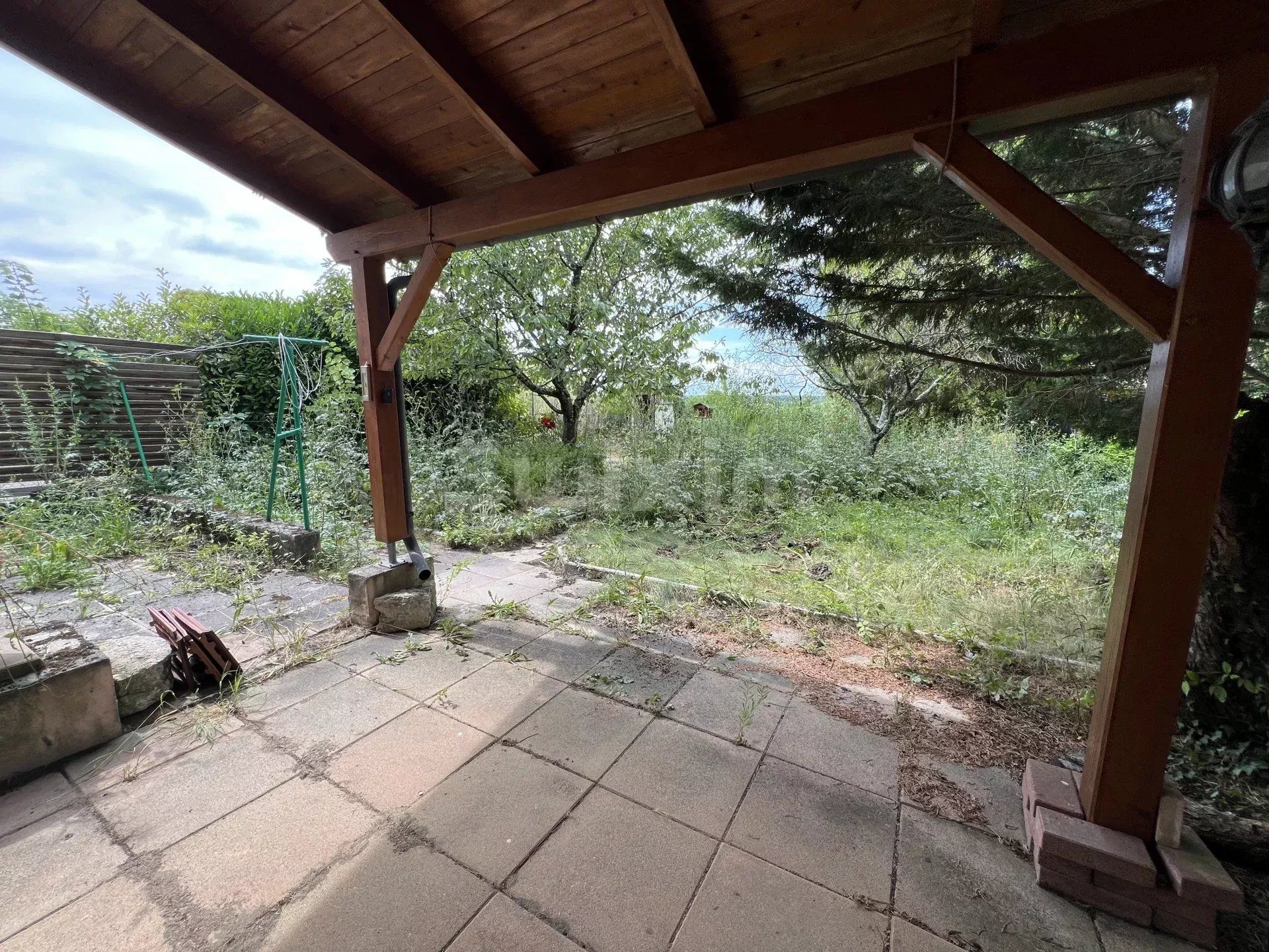 casa 7 Camere in vendita su Lons-le-Saunier (39000)