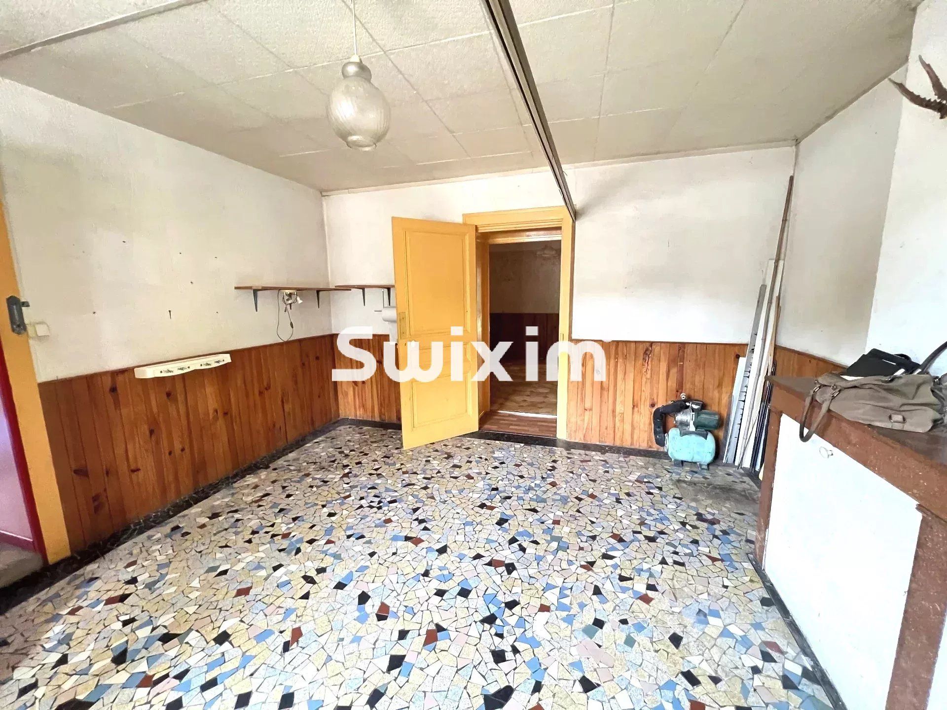 house 7 Rooms for sale on Beaufort (39190)