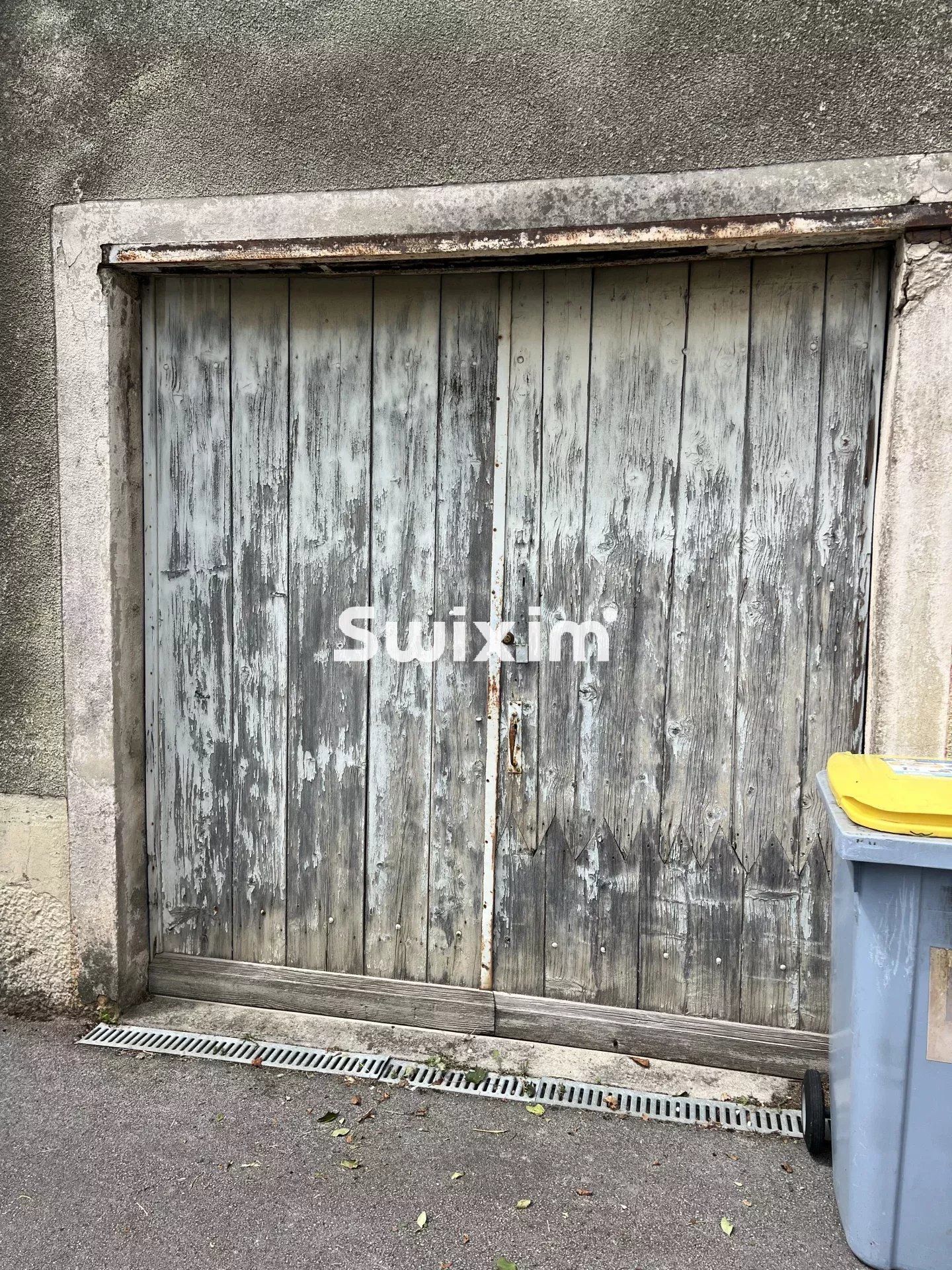 house 7 Rooms for sale on Beaufort (39190)